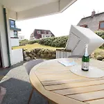 Schloss Am - Dünenstr 27, App 20 * Wenningstedt-Braderup