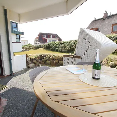 Schloss Am - Duenenstr 27, App 20 * Wenningstedt-Braderup